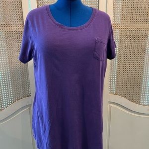 Woolrich T-Shirt with pocket.